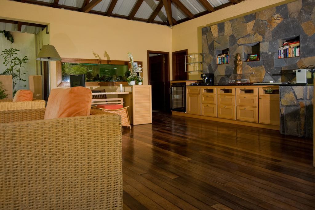 Ocean Beauty Hotel